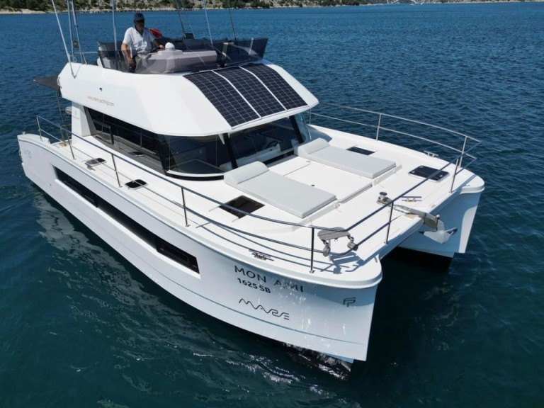 Fountaine Pajot Fountaine Pajot MY 37 charter bareboat or skippered in  Saint-Raphaël