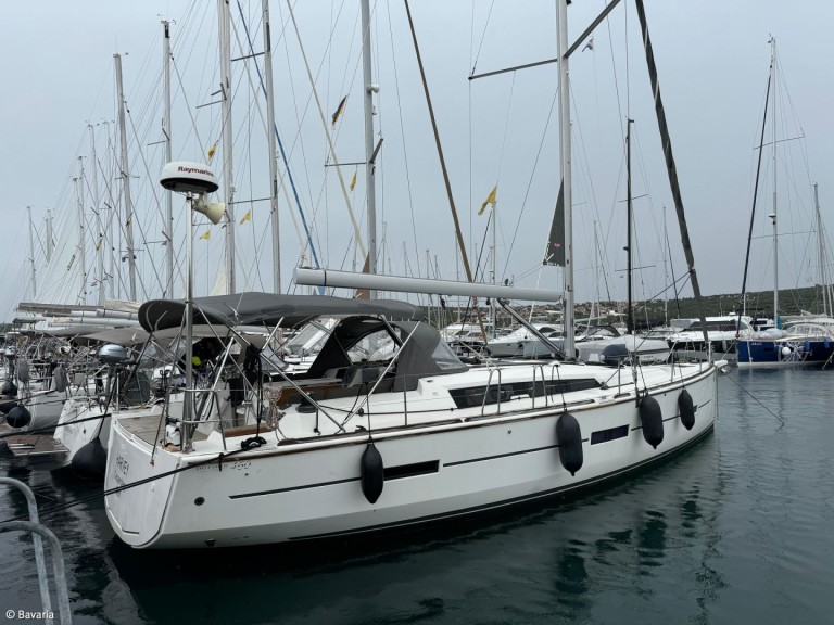 Sailboat to hire Punat at the best price