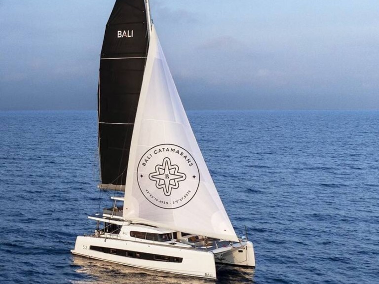 Yacht charter Trogir - Bali Bali 5.2 - 5 + 2 cab. on SamBoat