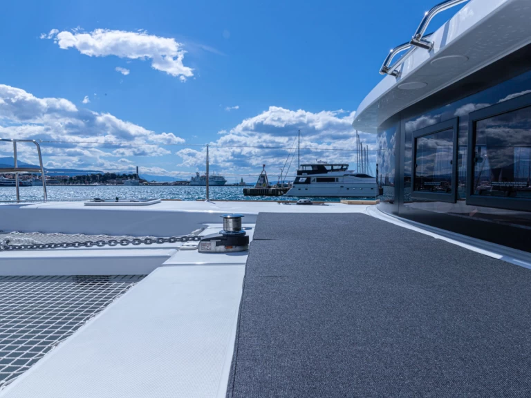 Catamaran hire in Komolac - Lagoon Lagoon 40