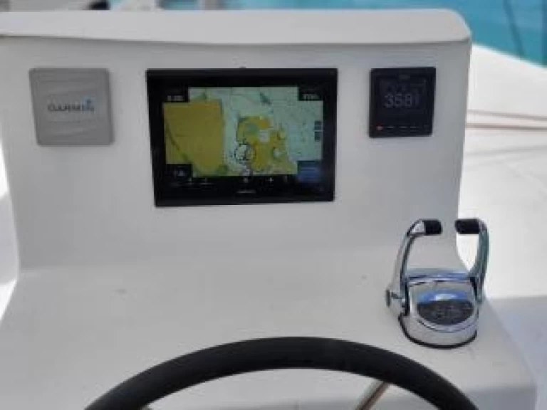 Yacht charter Mahé - Sea Tribe Yachts Sea-Tribe DH550 on SamBoat