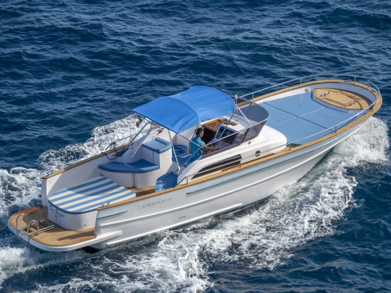 Motorboat hire in Positano - Gozzo 34 FT