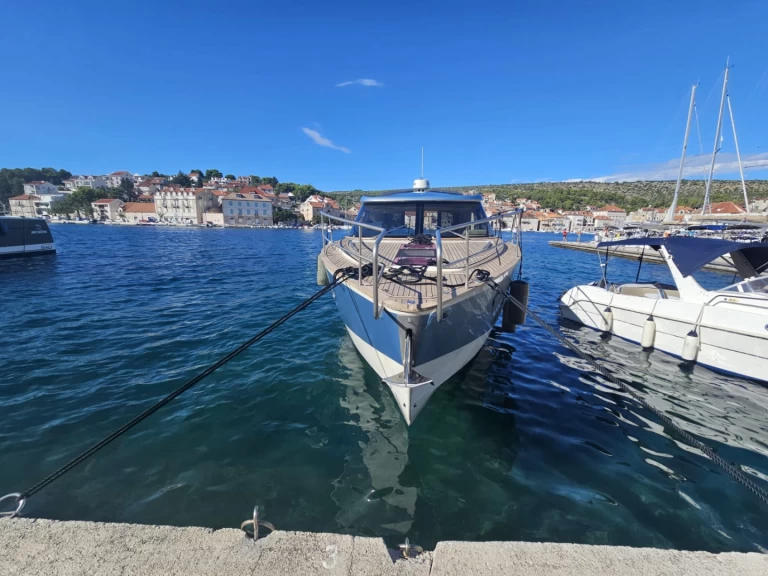 Charter a Brioni Yachts Brioni 44 in Split on Samboat