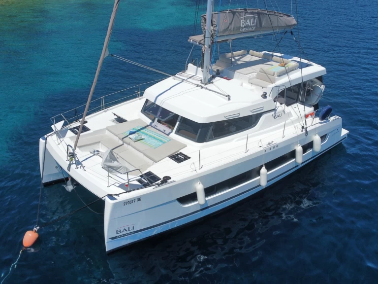 Hire Catamaran Bali with a boat licence