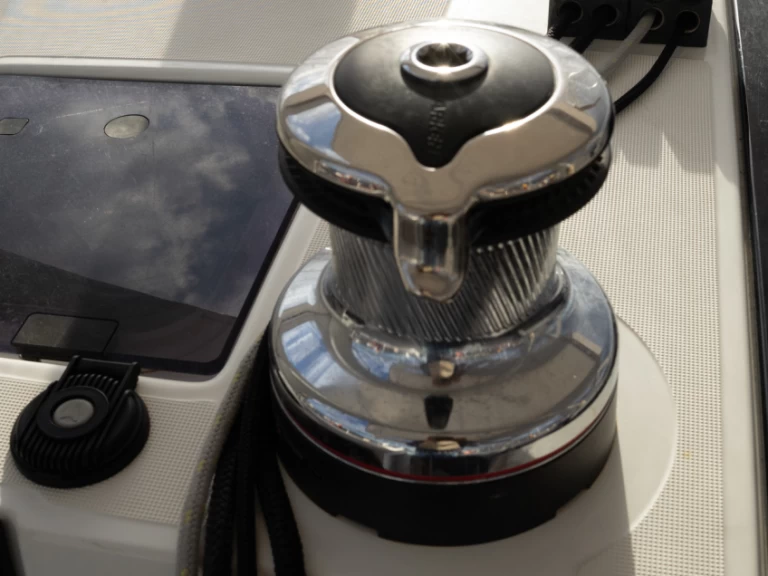 Hire Sailboat Bénéteau with a boat licence