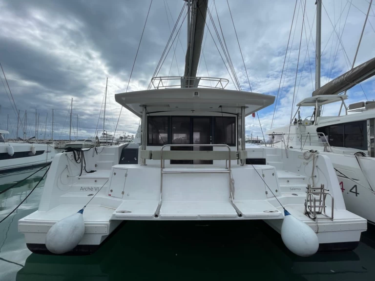 Catamaran to hire Salerno at the best price