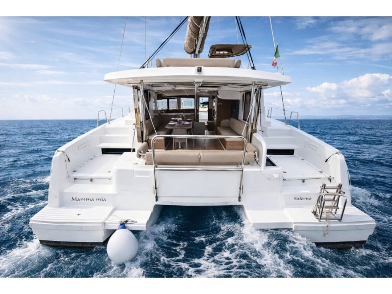 Hire a Bali Bali 4.2 Salerno