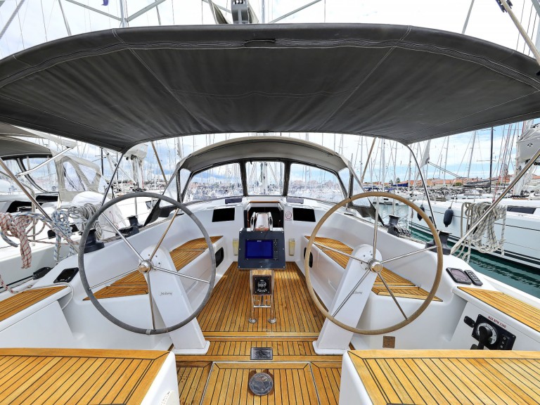 Sailboat to hire Biograd na Moru at the best price