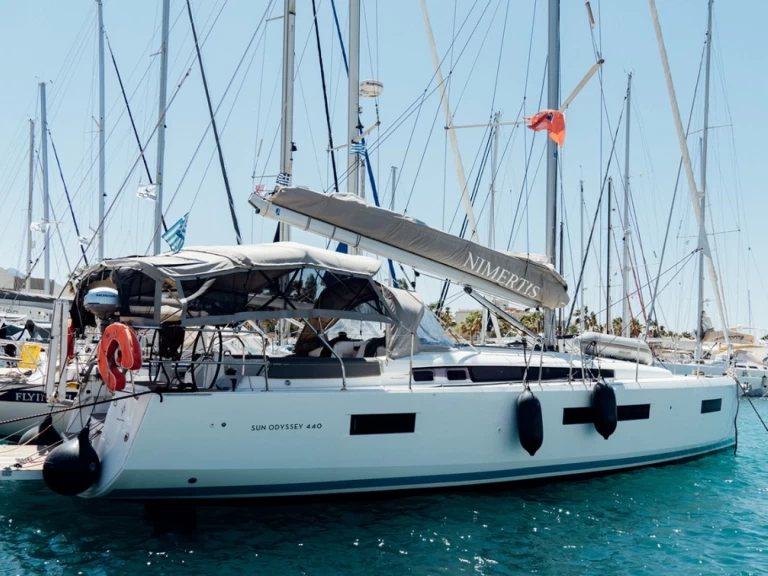 Yacht hire Kos cheap Sun Odyssey 440