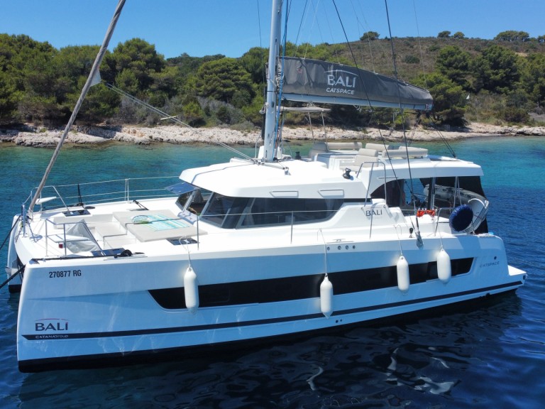 Yacht charter Rogoznica - Bali Bali Catspace Voile on SamBoat