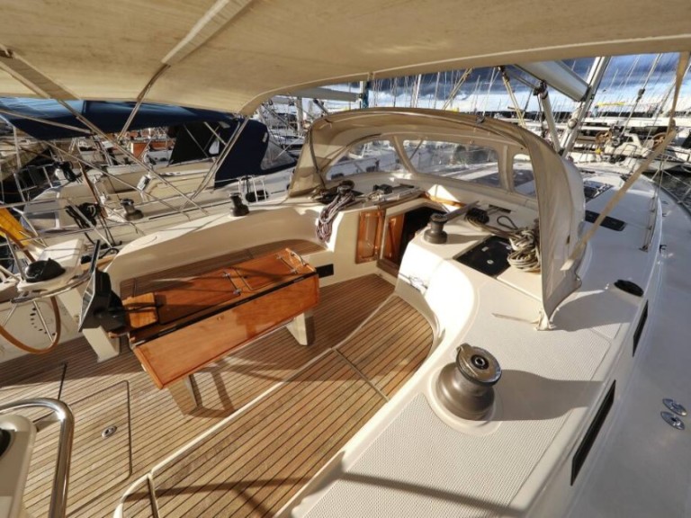 Yacht hire Salamina cheap Bavaria 50