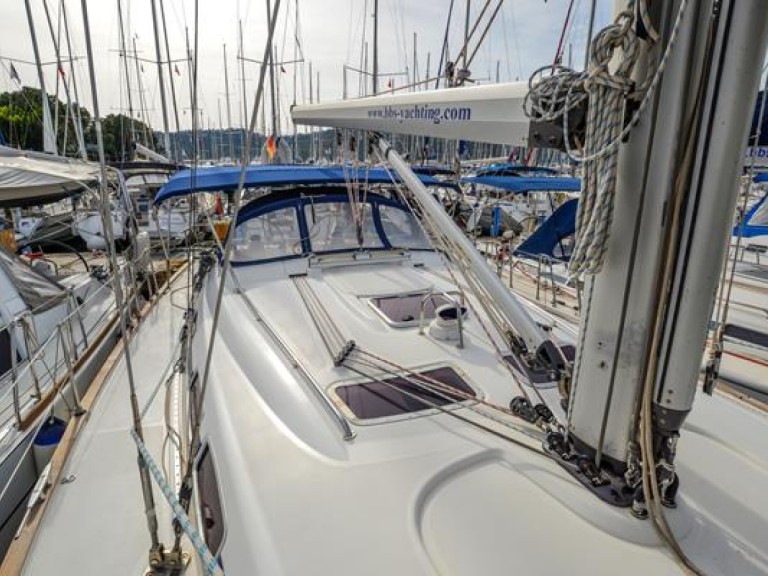 Hire a Bavaria Cruiser 46 Fethiye