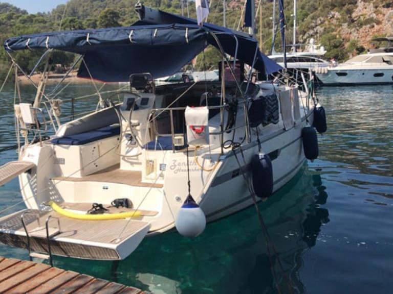 Sailboat hire in Fethiye - Bavaria Cruiser 36
