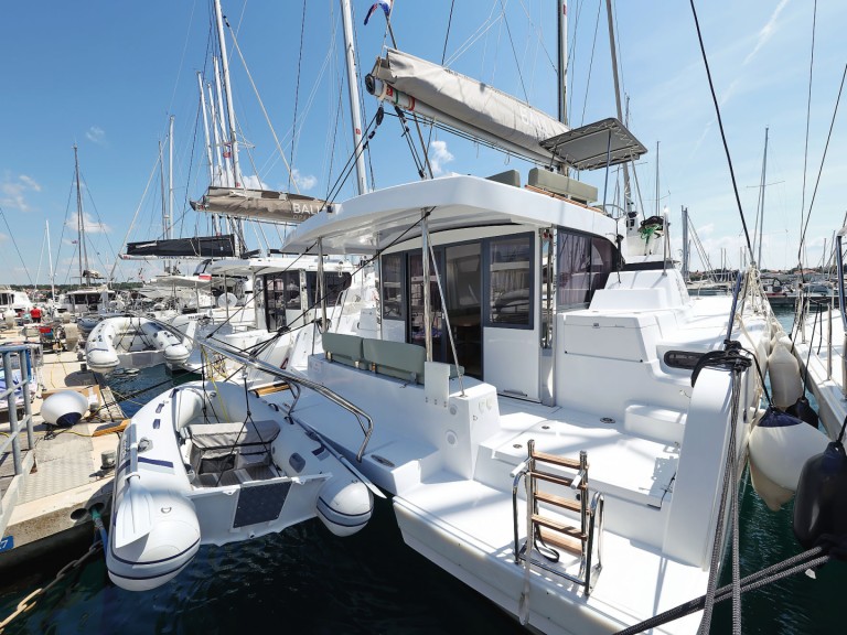 Hire a Bali Bali Catspace Voile Biograd na Moru