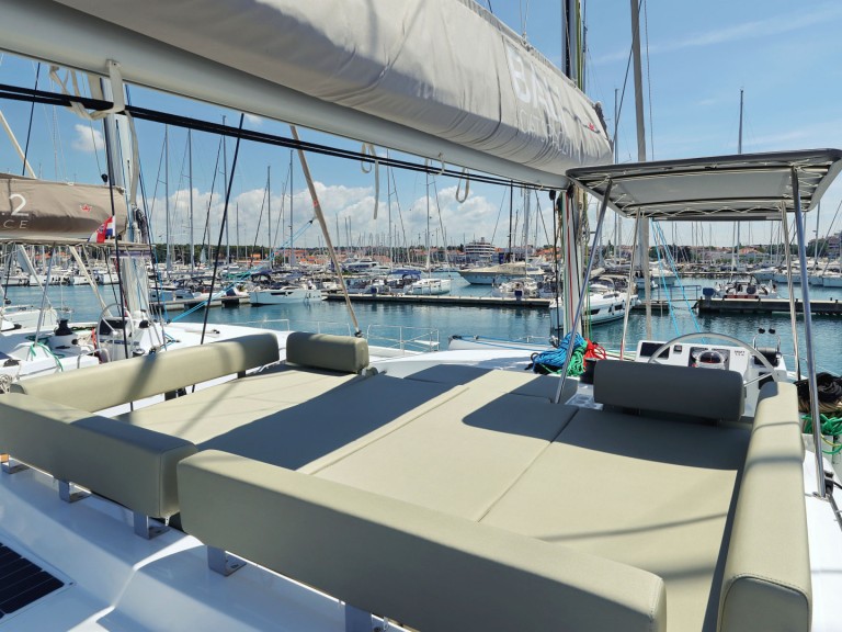 Catamaran hire in Biograd na Moru - Bali Bali Catspace Voile