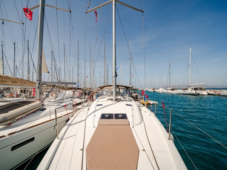 Hire a Jeanneau Jeanneau 54 Benitses