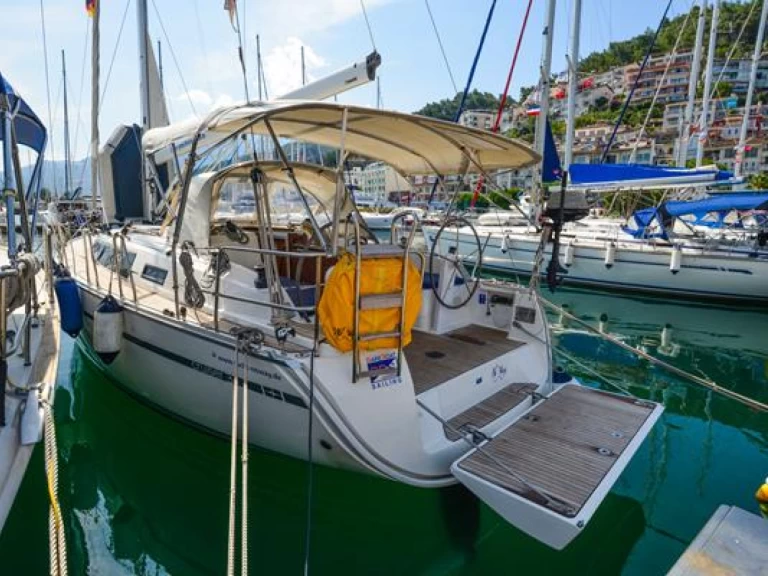 Hire a Bavaria Cruiser 37 Fethiye