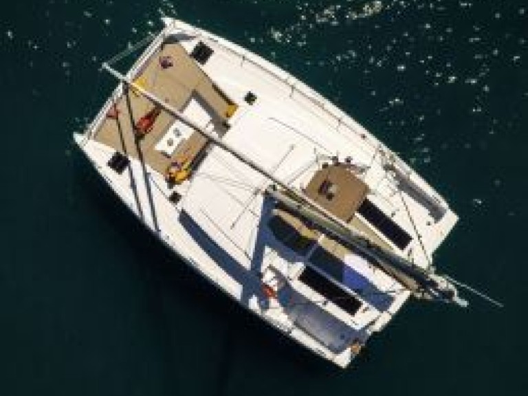 Catamaran hire in Pálairos - Bali Bali 4.2