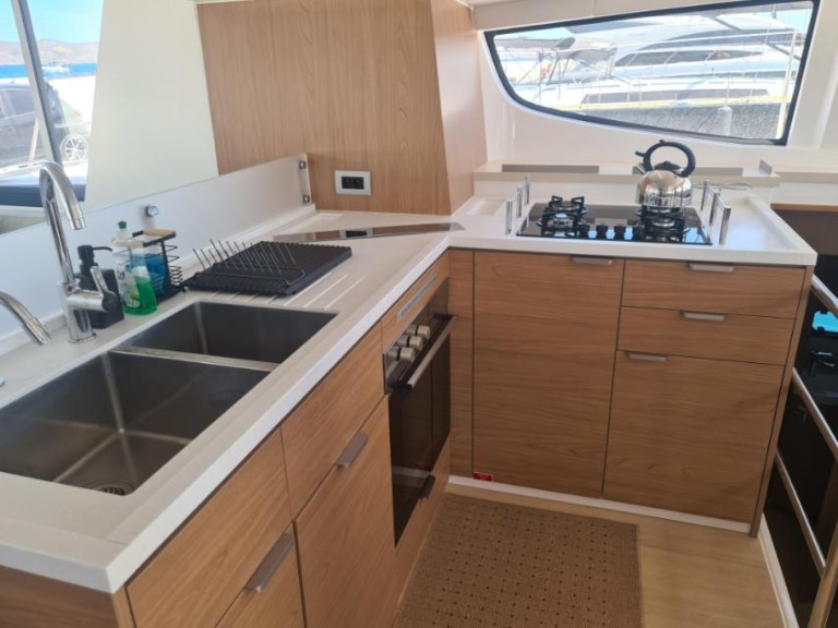 Hire Catamaran with or without skipper Bali Lávrio