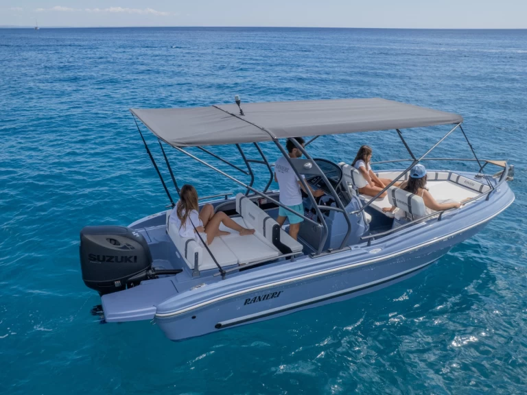 Hire a Régal Regal 1900 RS Lignano Sabbiadoro