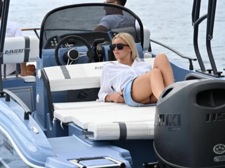 Hire Motorboat with or without skipper Ranieri Bevazzana