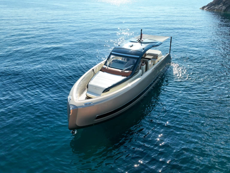 Invictus  Invictus 460 TT charter bareboat or skippered in  Port Pierre Canto