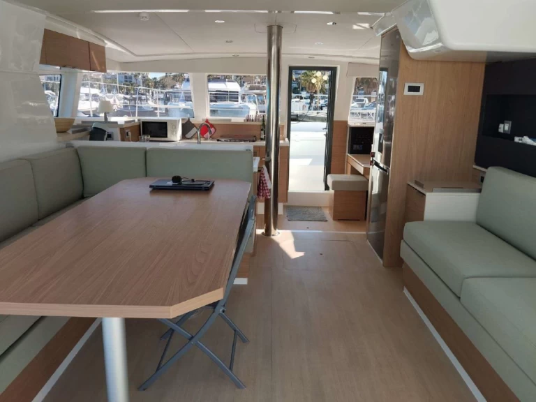 Catamaran hire in Port Grimaud - Bali Bali 4.2