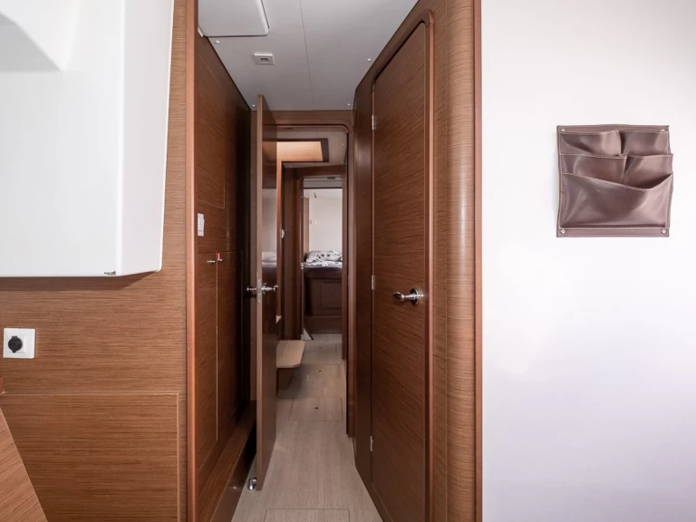 Hire Catamaran with or without skipper Lagoon Skiathos