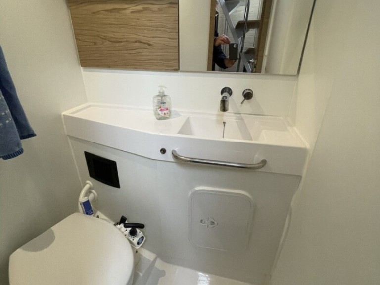 Hire a Elan Impression 50 Palma de Mallorca