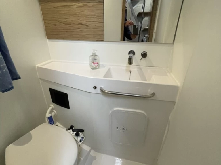 Hire a Elan Impression 50 Palma de Mallorca