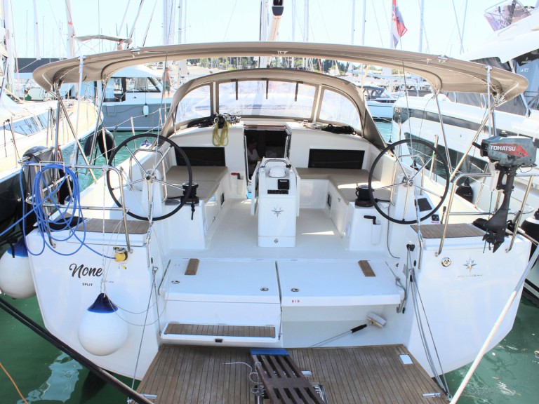 Charter a Jeanneau Sun Odyssey 490 in Split on Samboat