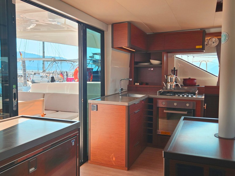 Hire Catamaran with or without skipper Lagoon Fethiye