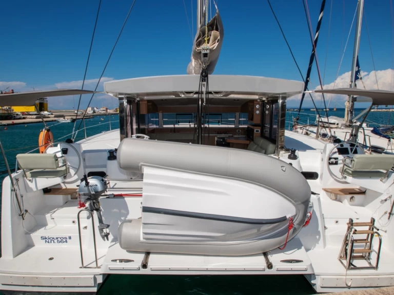 Yacht hire Nydri cheap Bali Catsmart