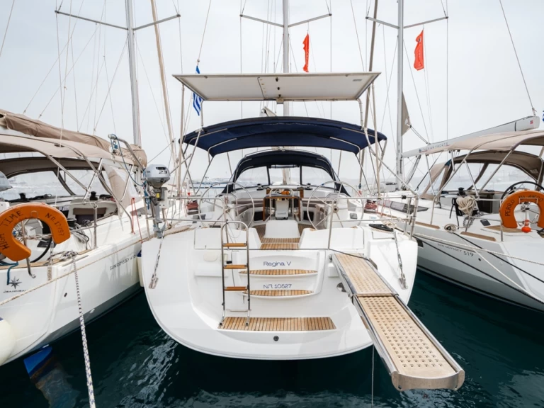 Jeanneau Jeanneau 53 charter bareboat or skippered in  Lávrio