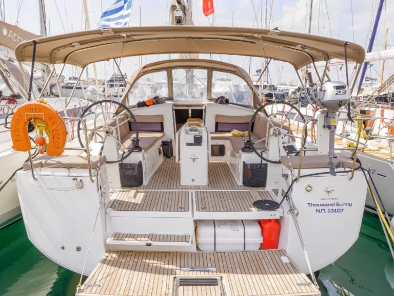 Sailboat hire in Rhodes (City) - Jeanneau Sun Odyssey 440