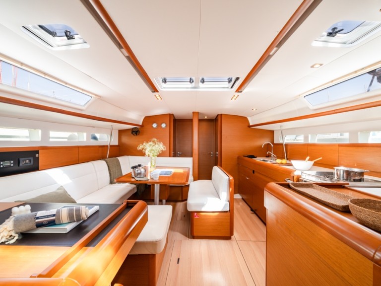 Hire a Jeanneau Sun Odyssey 519 Rhodes (City)