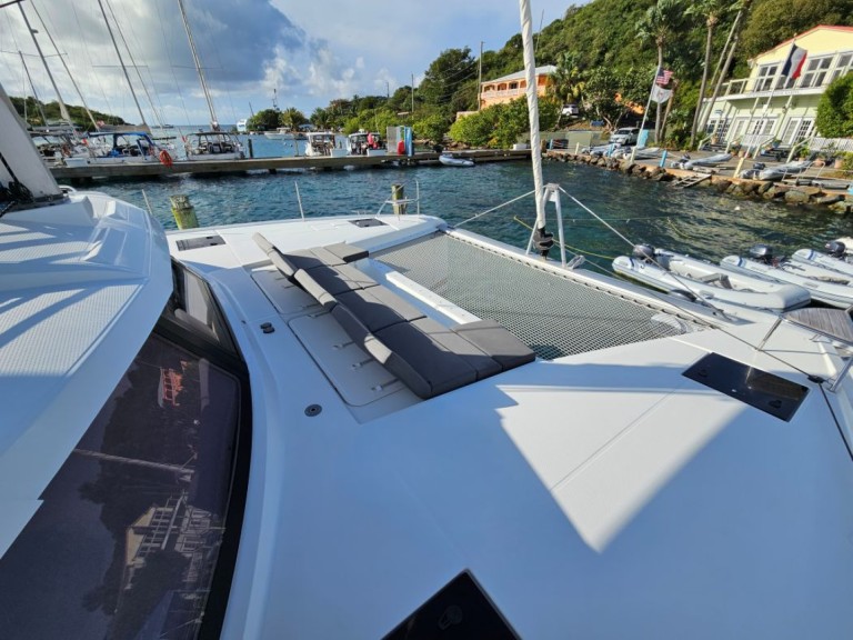 Yacht charter Frenchtown - Fountaine Pajot Elba 45 on SamBoat