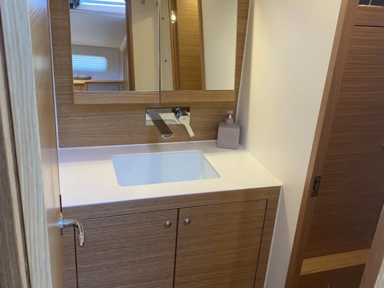 Hire Sailboat X-Yachts with a boat licence