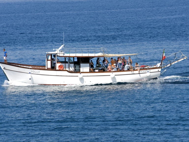 Motorboat hire in Ischia - Benetti Benetti MS 20