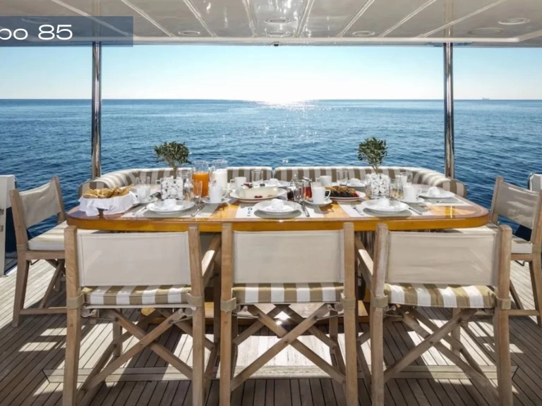 Yacht charter Mykonos (City) - Posillipo 85 on SamBoat