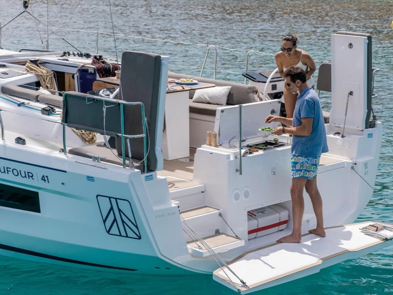 Sailboat hire in Palma de Mallorca - Dufour Dufour 41
