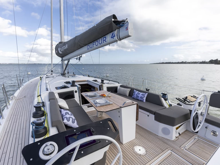 Hire Sailboat with or without skipper Dufour Palma de Mallorca