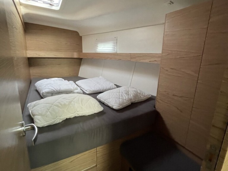 Sailboat to hire Palma de Mallorca at the best price