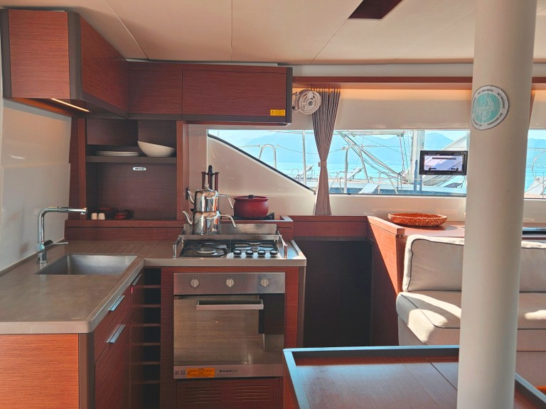 Hire Catamaran with or without skipper Lagoon Fethiye