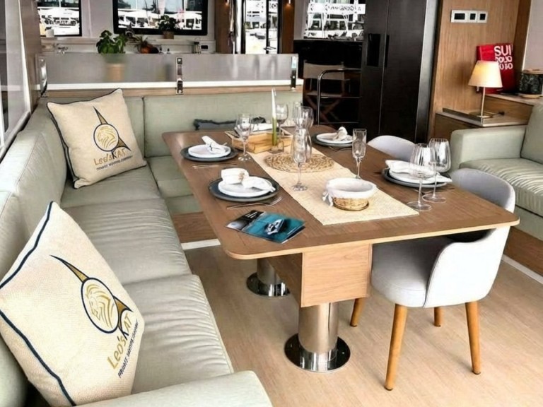 Bali Bali 4.2 charter bareboat or skippered in  Lefkáda