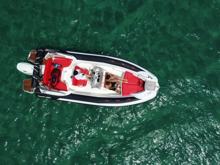 Hire RIB with or without skipper Marlin Boat Porto-Vecchio
