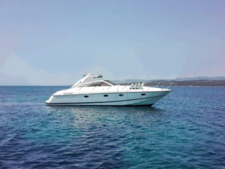Yacht hire Porto-Vecchio cheap Princess V42