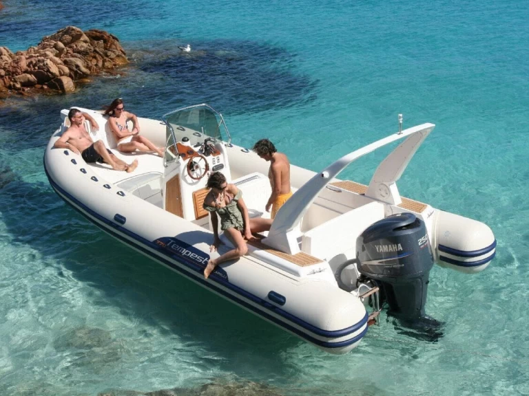 Hire RIB with or without skipper Capelli Porto-Vecchio