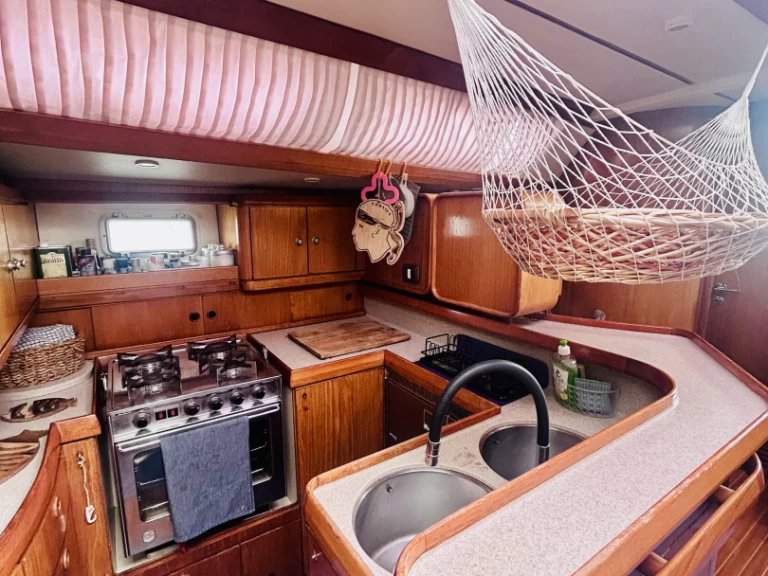 Yacht charter Teulada - Jeanneau Sun Odyssey 51 on SamBoat