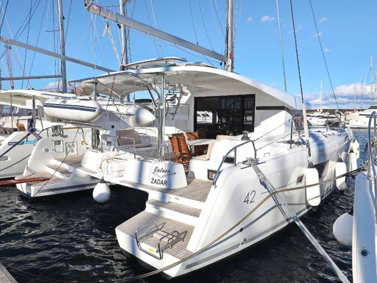 Yacht hire Murter-Kornati cheap Lagoon 42